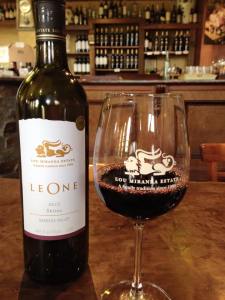 The Barossa Wine Valley is known for it's Shiraz, so  it was an easy choice for what to try.